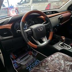 تويوتا هايلوكس